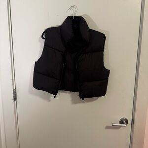 Black Cropped Puffer Vest